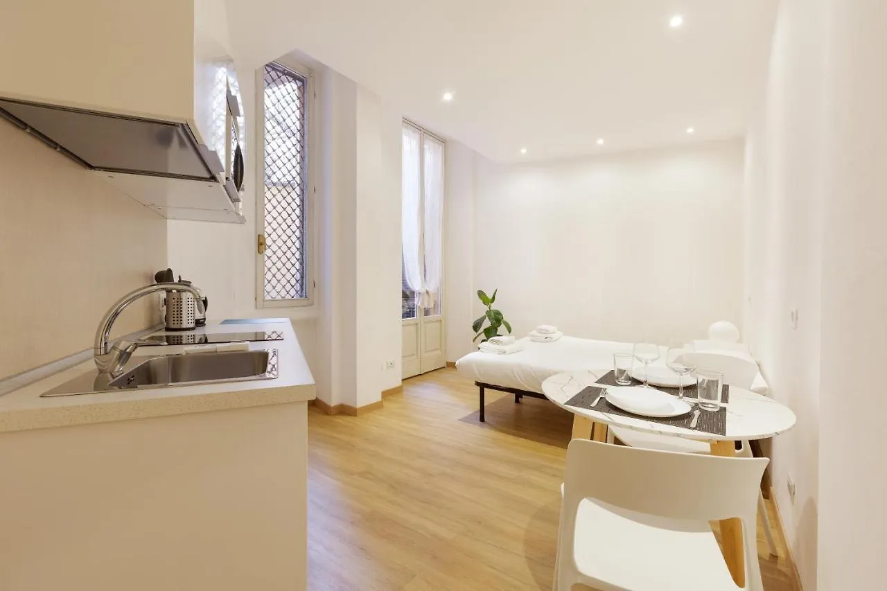 Top Accommodations In The Heart Of Milano! Italia